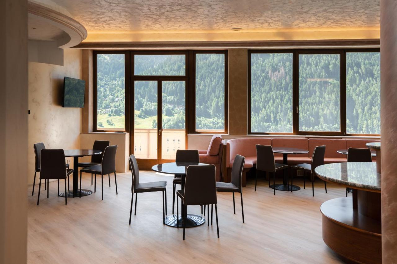 Hotel Vezza Alpine Lodge & Spa Vezza d'Oglio Exterior photo
